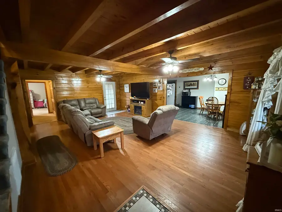 197 County Estates Drive, Mitchell, IN 47446 - Image #2