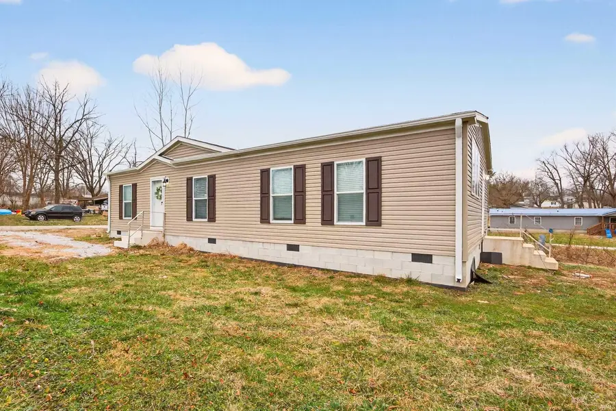 142 Heartland Street, Bedford, IN 47421 - Image #3