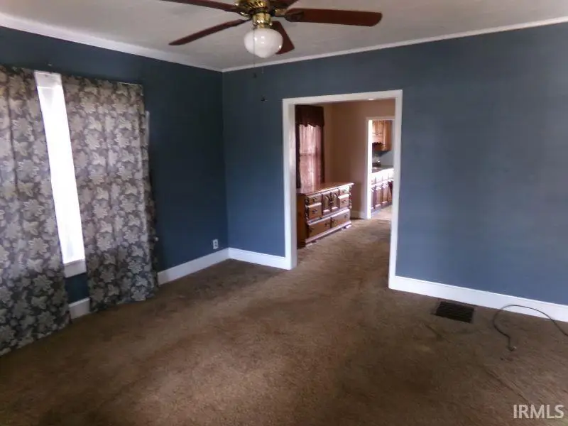 523 W Morton Street, Oakland City, IN 47660 - Image #2