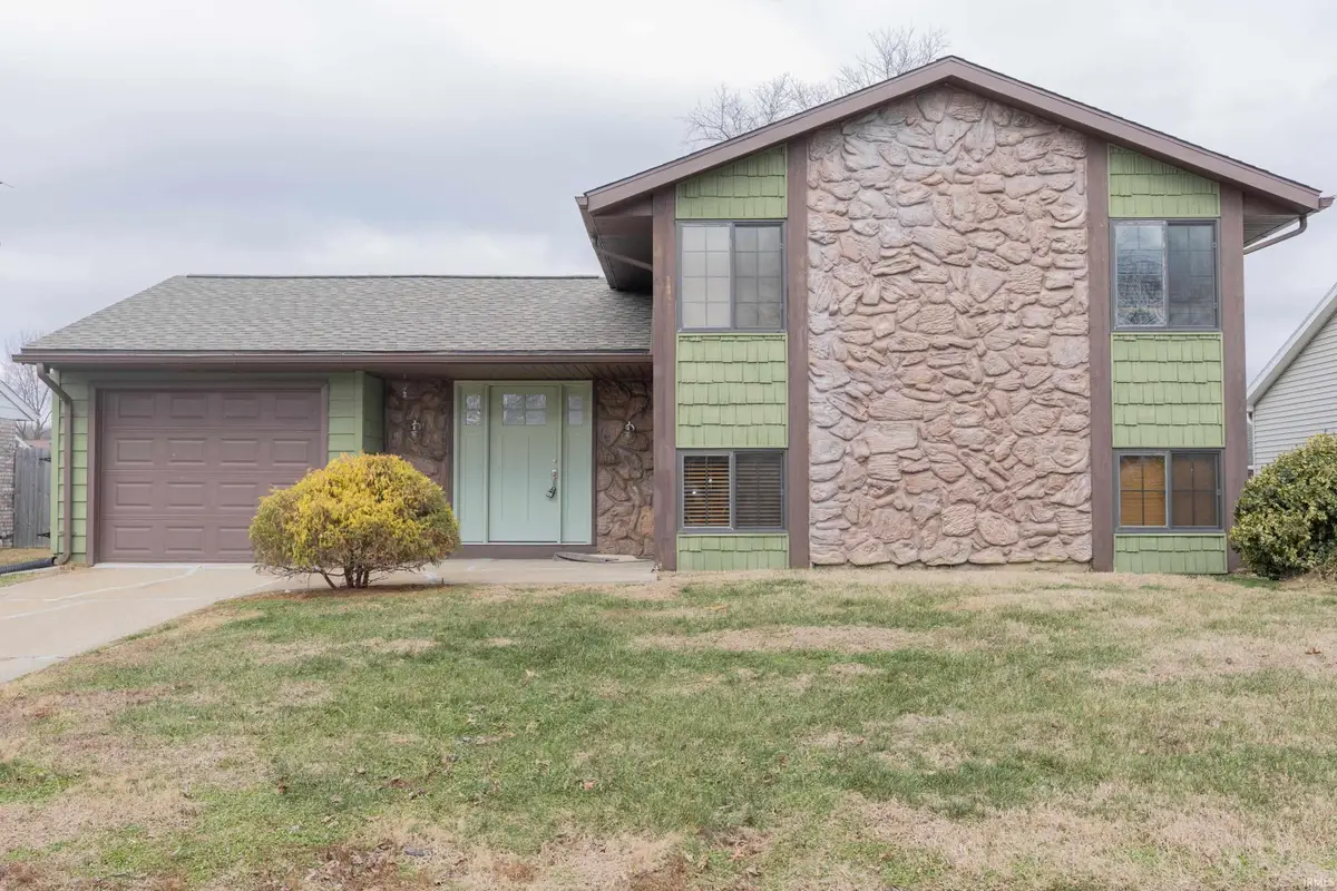 4200 Saddlebrooke Lane, Evansville, IN 47715 - Image #1