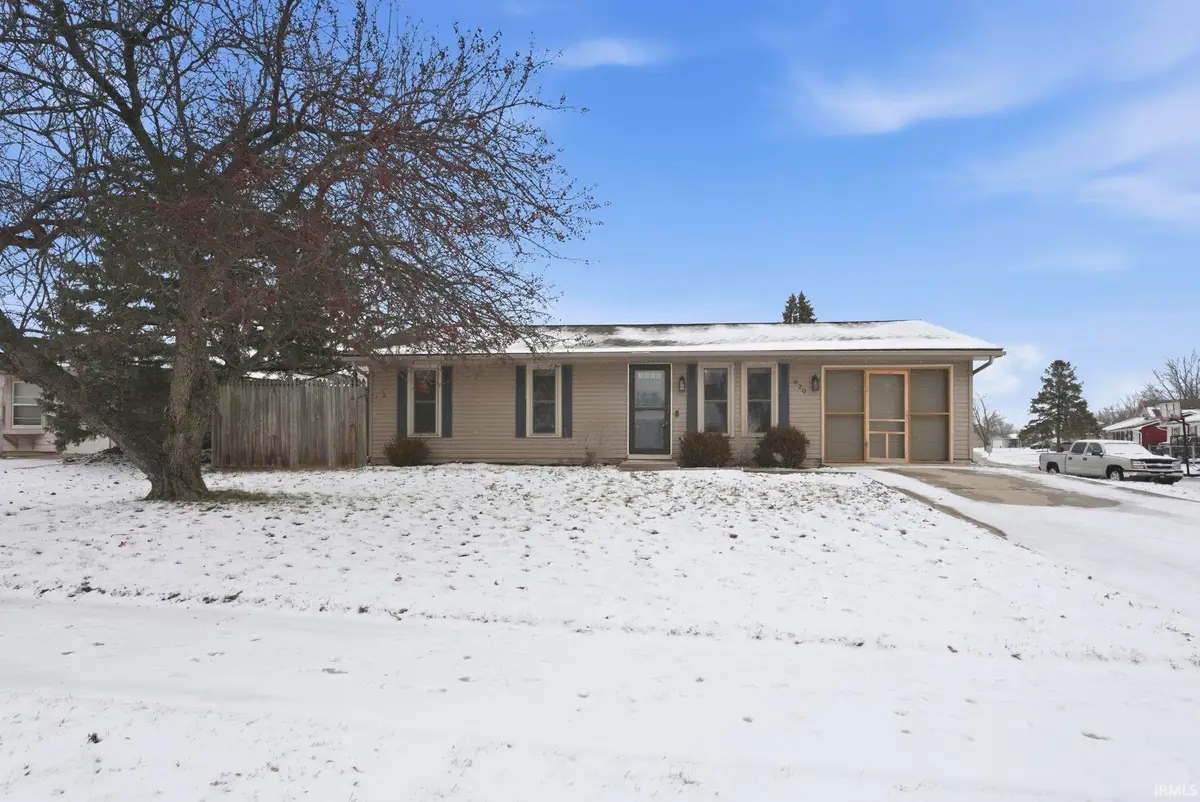 820 Pinetree Drive, Fort Wayne, IN 46819 - Image #1