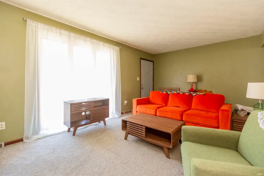 26265 Whippoorwill Drive, South Bend, IN 46619 - Image #2