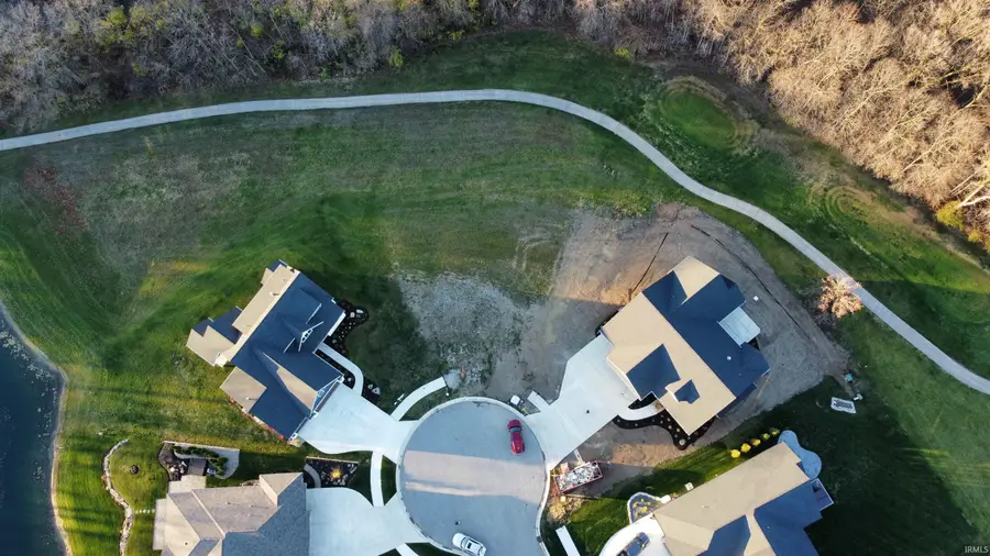 1800 Golfview Drive, Auburn, IN 46706 - Image #3