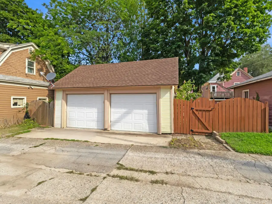 1227 W Berry Street, Fort Wayne, IN 46802 - Image #2