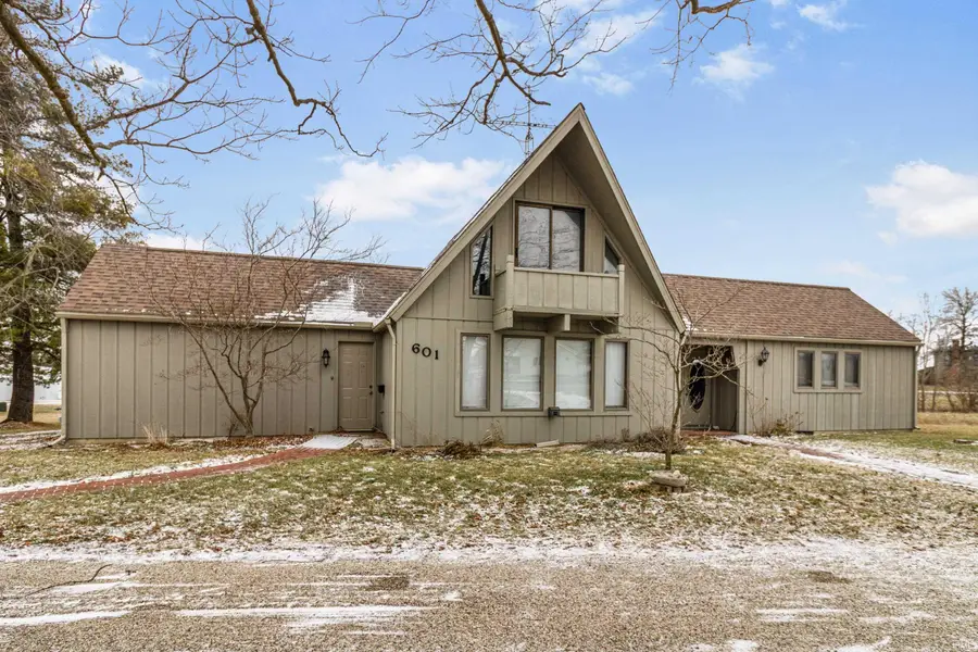 601 S Main Street, Farmland, IN 47340 - Image #2