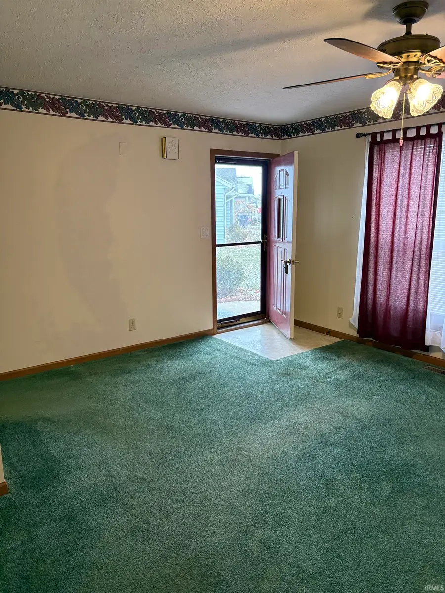 700 Mapleleaf Drive, Frankfort, IN 46041 - Image #2