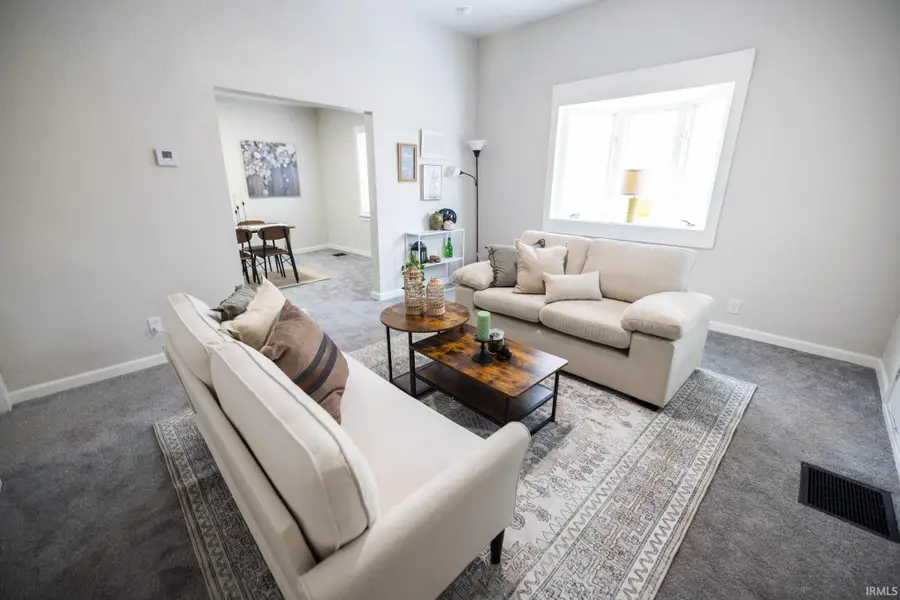 710 W Main Street, Elwood, IN 46036 - Image #2