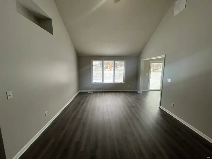 6823 Creekwood Trail, Fort Wayne, IN 46835 - Image #2