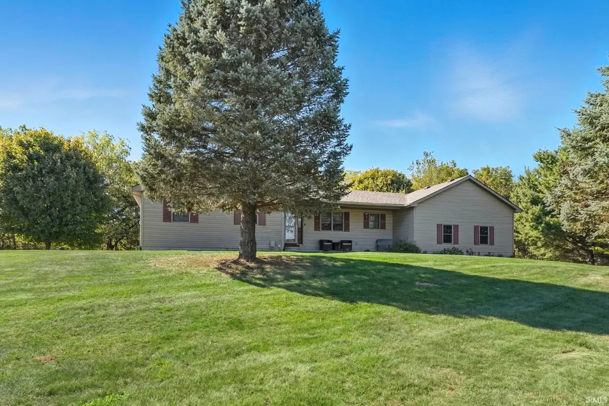 2340 E 125 N, Albion, IN 46701 - Image #1