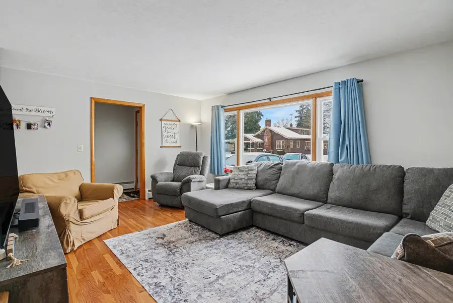 206 W Emeline Street, Milford, IN 46542 - Image #3