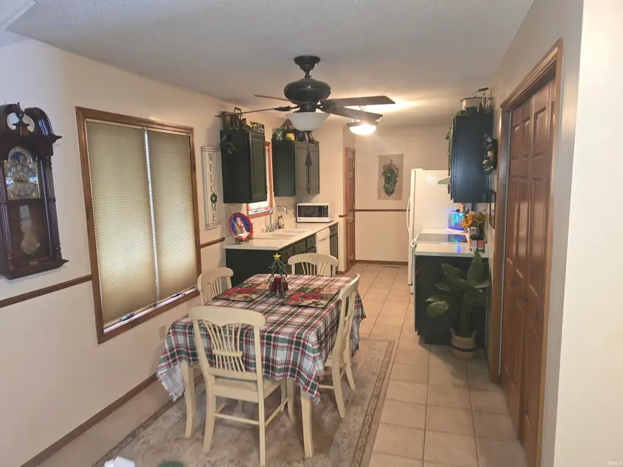 9404 Black Diamond Place, Fort Wayne, IN 46835 - Image #3