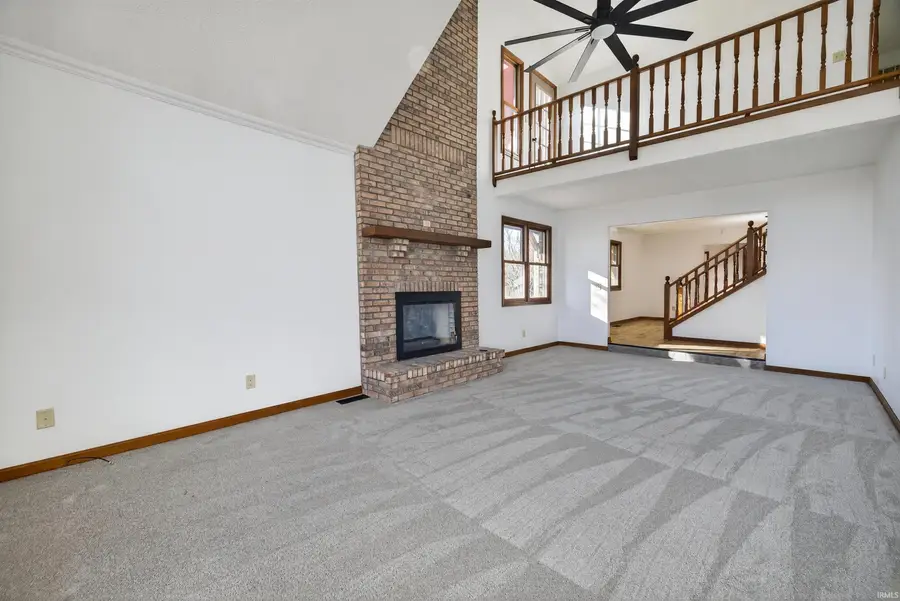 1346 N Old Worthington Road, Bloomfield, IN 47424 - Image #2