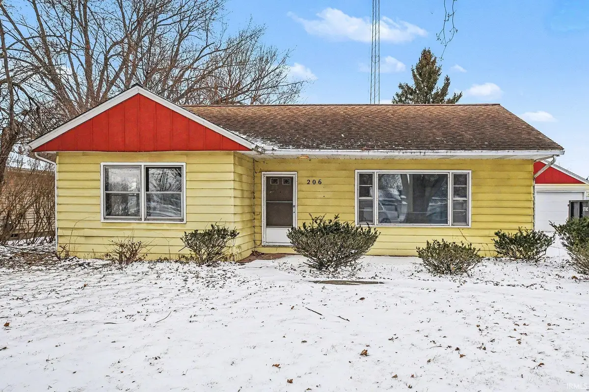 206 E Maple Grove, Syracuse, IN 46567 - Image #1