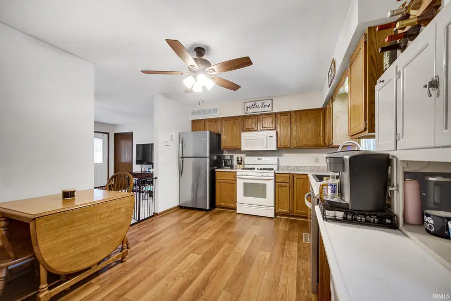 945 Sanford Drive, Rochester, IN 46975 - Image #3