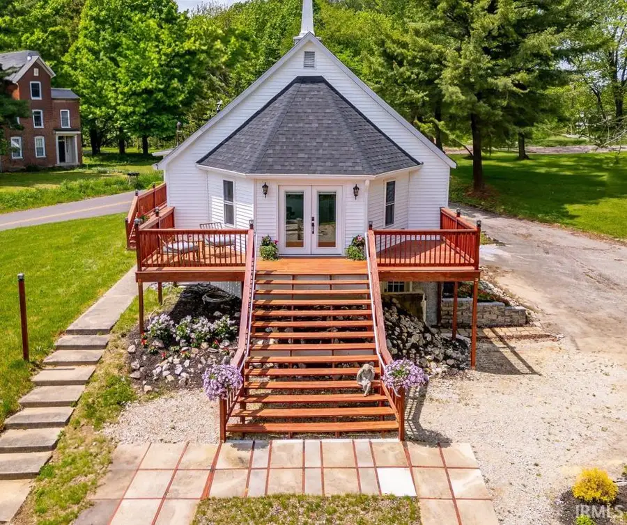 7425 S Harmony Road, Bloomington, IN 47403 - Image #2