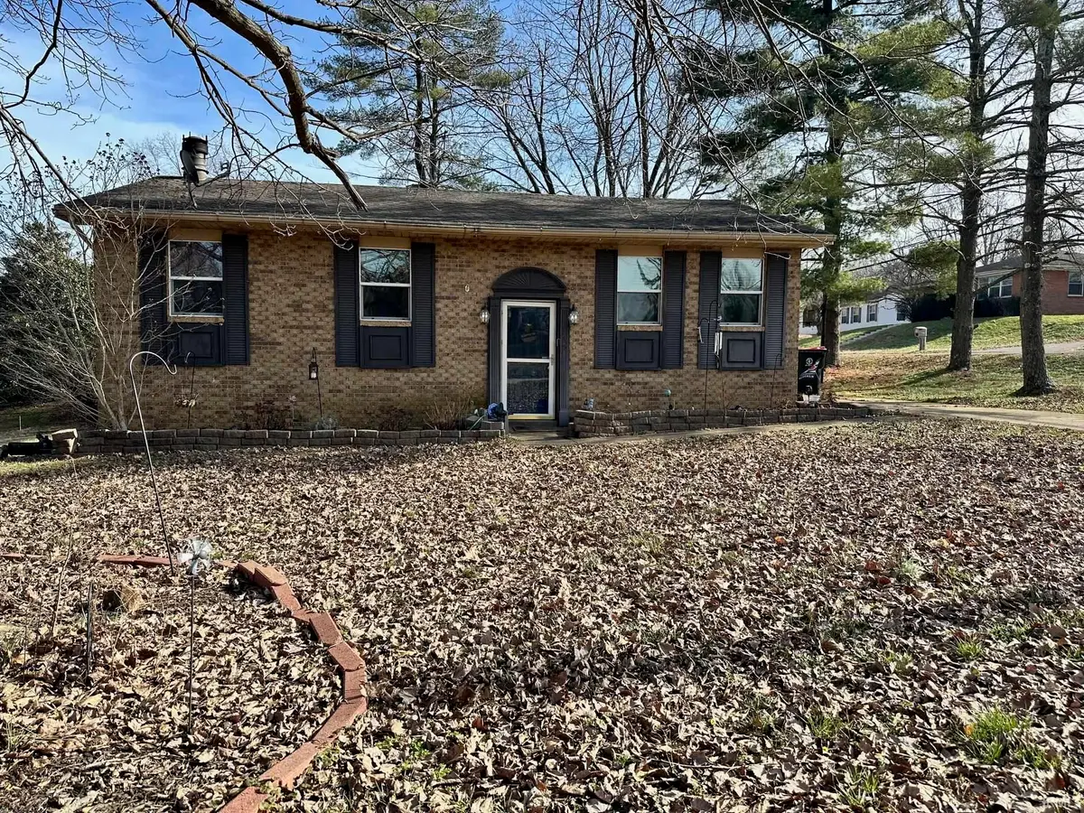 215 Hillcrest Drive, Newburgh, IN 47630 - Image #1