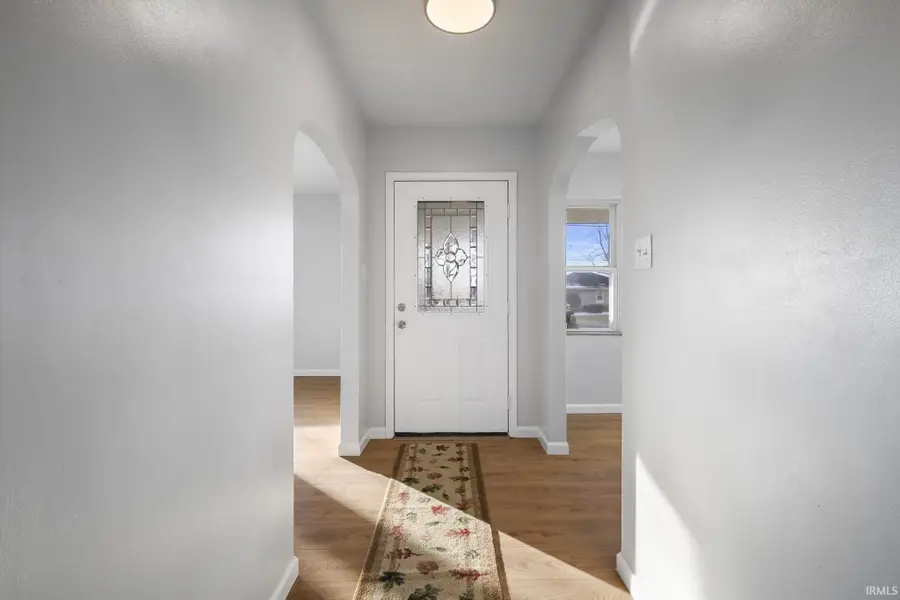 10906 W Jackson Street, Muncie, IN 47304 - Image #2