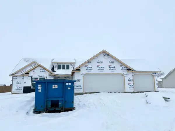 3086 E Butler Court, Columbia City, IN 46725