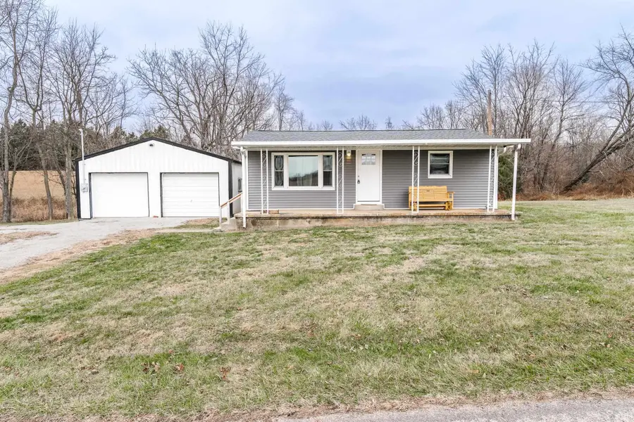 925 Harold Smith Road, Bedford, IN 47421 - Image #2