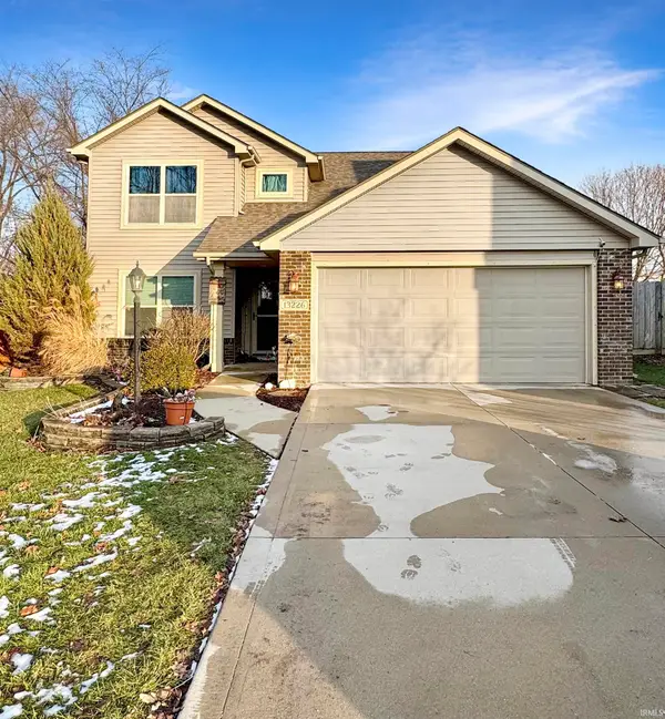 13226 Indiana Street, Grabill, IN 46741