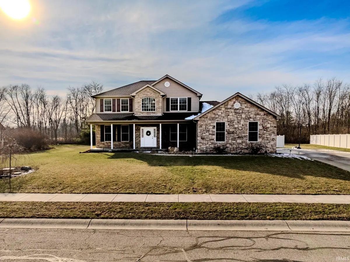 413 S Bridgewater Lane, Muncie, IN 47304 - Image #1
