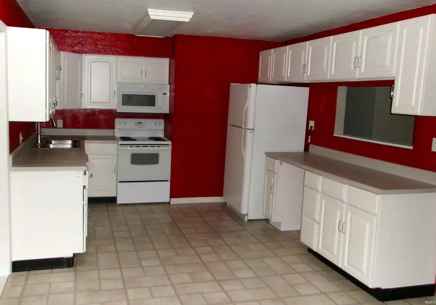 1016 Colonial Court, Decatur, IN 46733 - Image #2