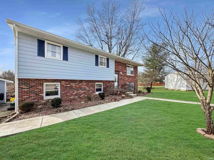 3920 S Walter Avenue, Bloomington, IN 47403 - Image #2