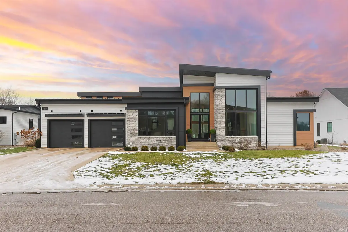 11500 Greyson Alan Drive, Granger, IN 46530 - Image #1
