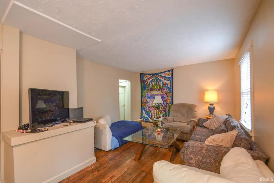 106 S Clark Street, Bloomington, IN 47408 - Image #2