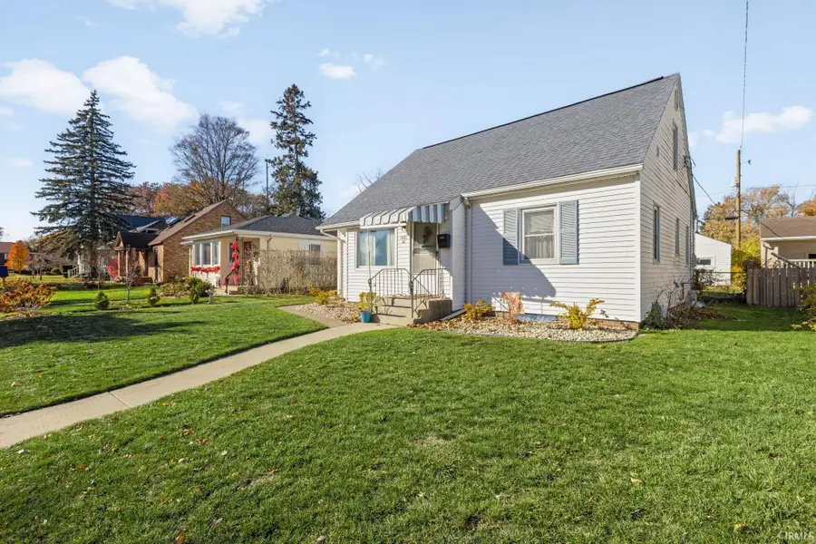 1321 Rockne Drive, South Bend, IN 46617 - Image #3