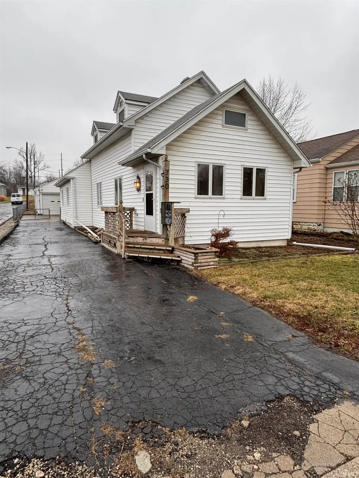 730 Lillian Avenue, Fort Wayne, IN 46808 - Image #1