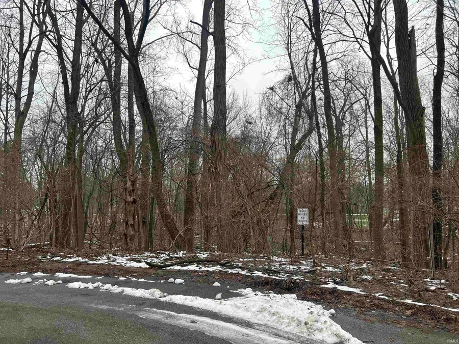 703 Triple Crown Road, Mishawaka, IN 46544 - Image #3