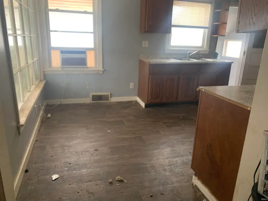 60293 Crumstown Highway, North Liberty, IN 46554 - Image #2