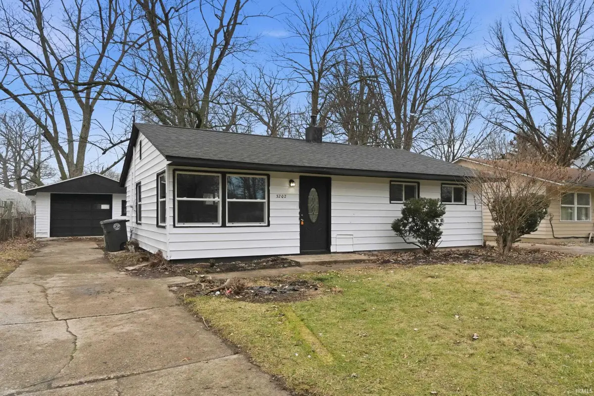 3202 Queen Street, Fort Wayne, IN 46806 - Image #1