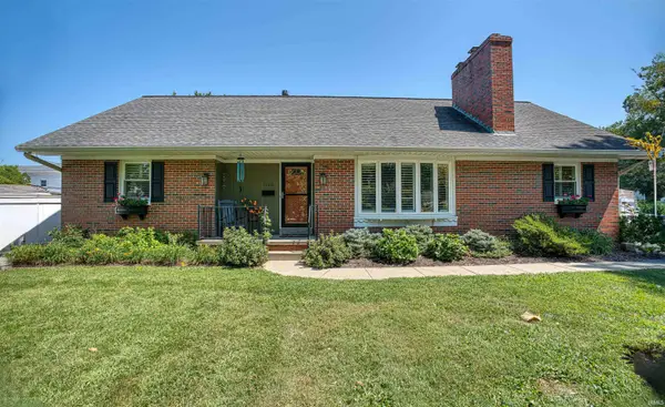 1100 Harrelton Court, Evansville, IN 47714