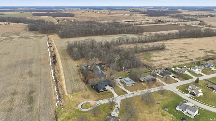 325 Meadowmere Drive, Butler, IN 46721 - Image #3