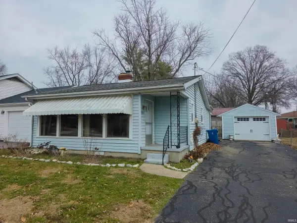 2027 College Drive, Mount Carmel, IL 62863