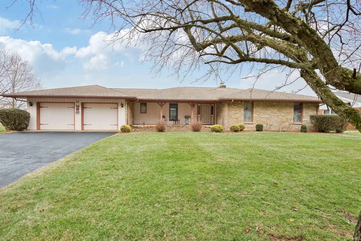 616 N 300 E, Logansport, IN 46947 - Image #1