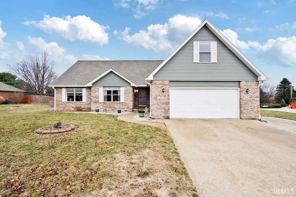 118 Lee Drive, Sharpsville, IN 46068 - Image #1