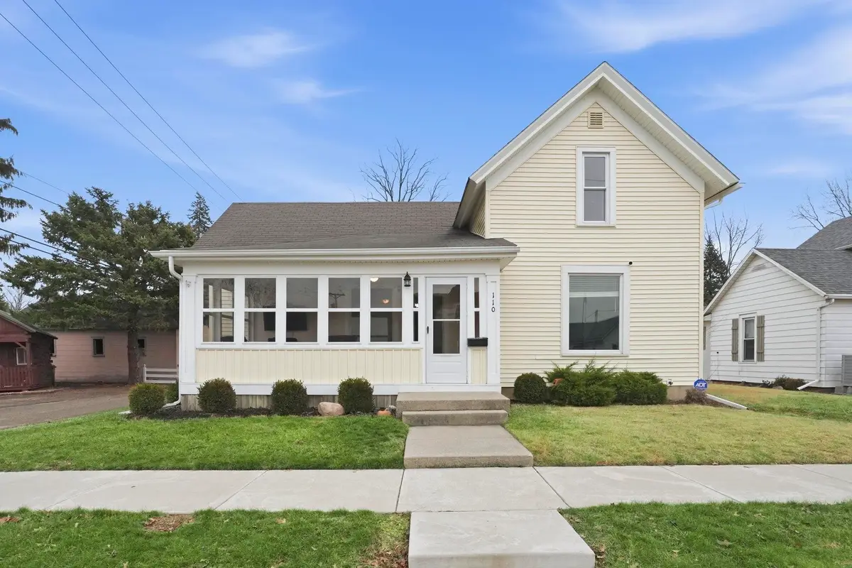 110 Center Street, Auburn, IN 46706 - Image #1