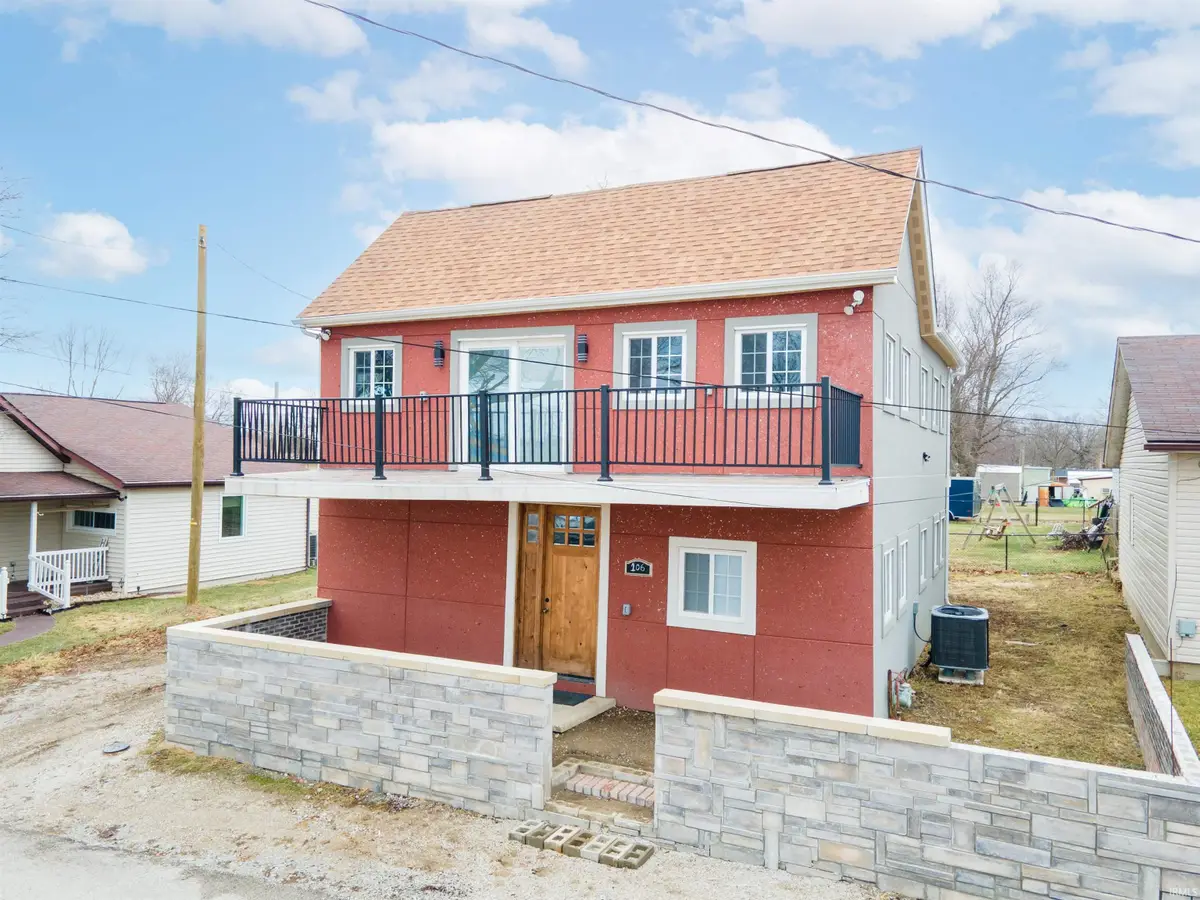 106 N Washington Street, Van Buren, IN 46991 - Image #1