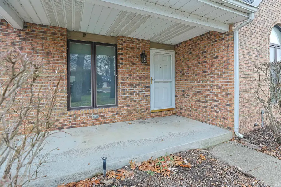 626 Rivers Edge Court, Mishawaka, IN 46545 - Image #2