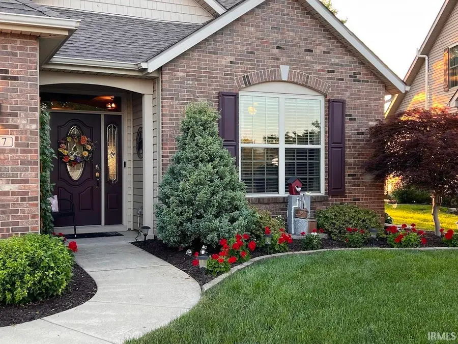 3677 Chesterfield Way, West Lafayette, IN 47906 - Image #2