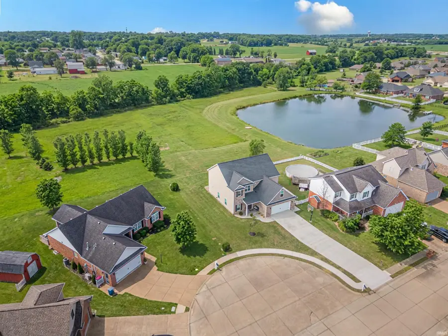 4923 Lincoln Pointe Drive, Newburgh, IN 47630 - Image #2