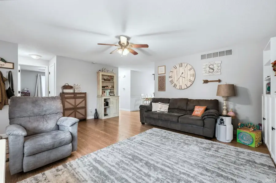 22036 Ash Street, Woodburn, IN 46797 - Image #2