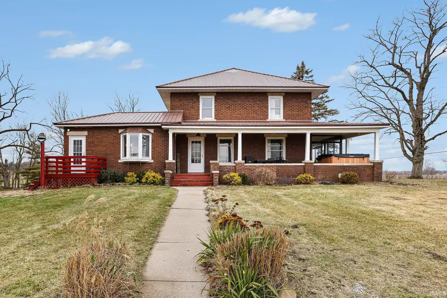 11652 Dragoon Trail, Mishawaka, IN 46544 - Image #2