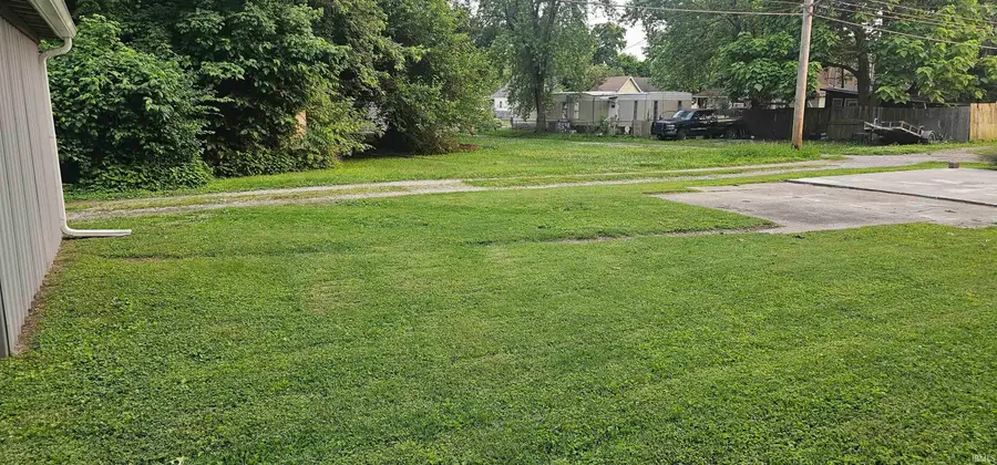 821 Mill Street, Mount Vernon, IN 47620 - Image #3