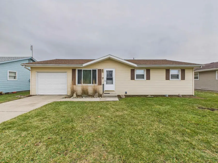 7 Topaz Drive, Huntington, IN 46750 - Image #2