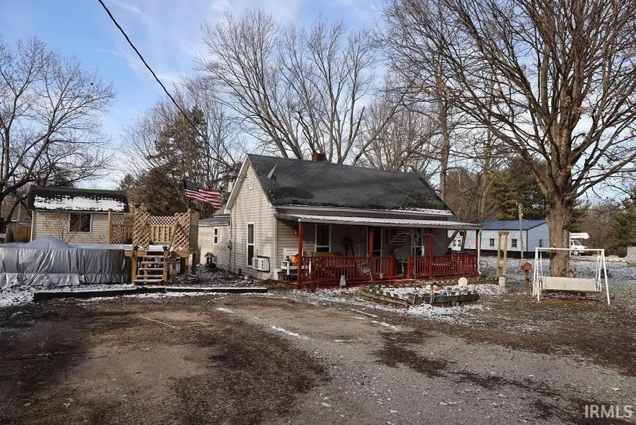 6862 N Jackson Street, Attica, IN 47918 - Image #2