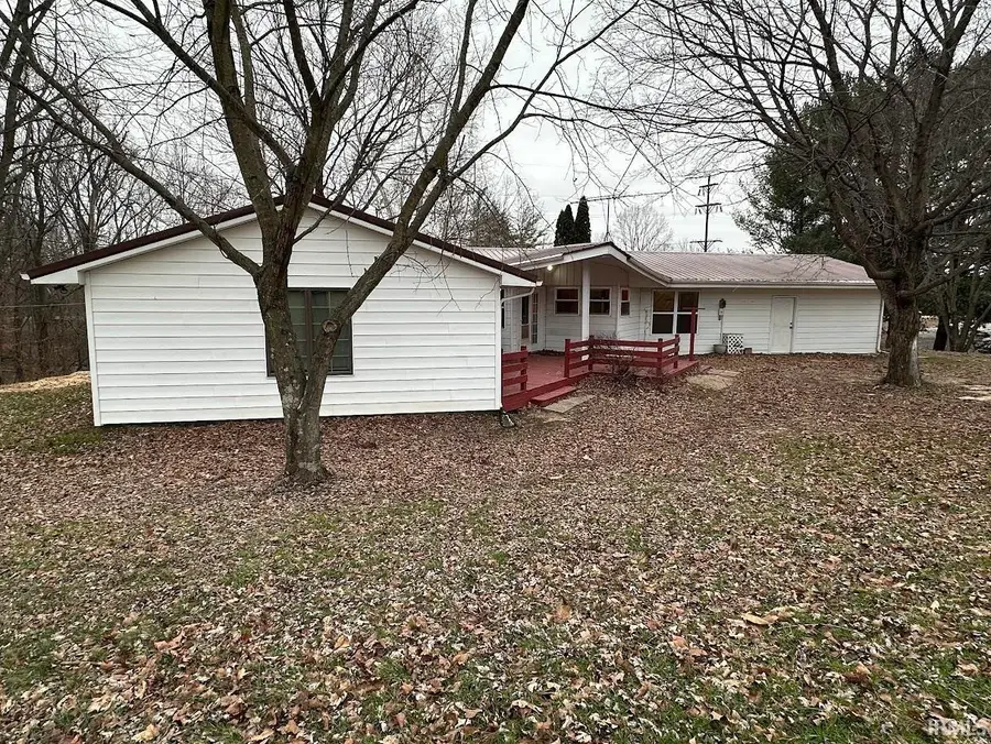 633 S Washington Street, Bloomfield, IN 47424 - Image #2